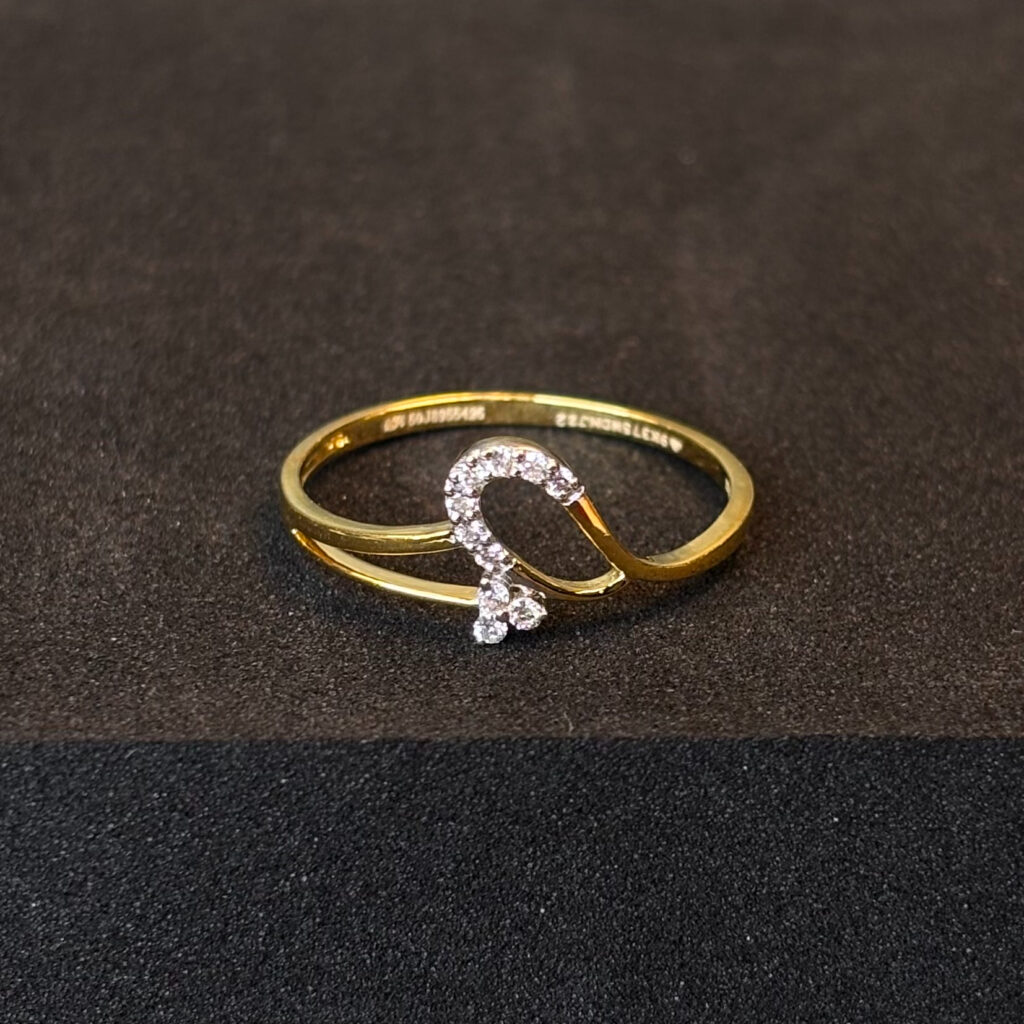 DIAMOND RING ( 9KT GOLD)