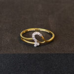 LADIES RING ( 9KT GOLD) - Image 3