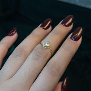 LADIES RING ( 9KT GOLD)