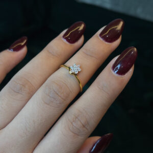 LADIES RING ( 9KT GOLD)