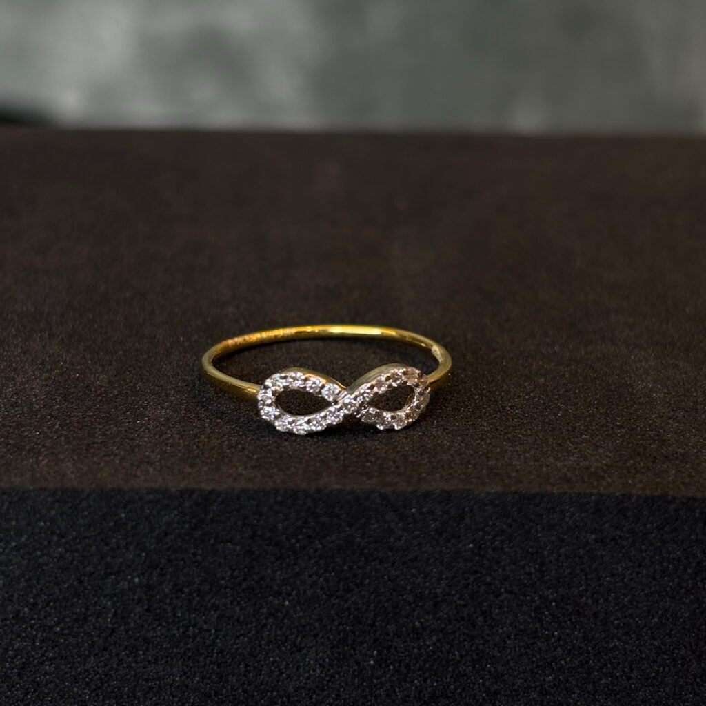 DIAMOND RING ( 9KT GOLD)
