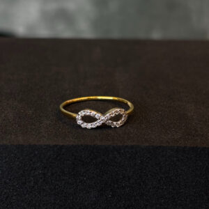 LADIES RING ( 9KT GOLD)