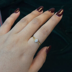 LADIES RING ( 9KT GOLD)