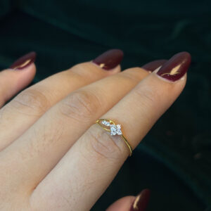 LADIES RING ( 9KT GOLD)