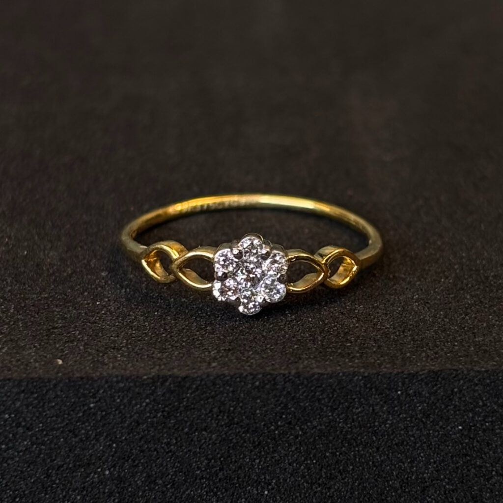 DIAMOND RING ( 9KT GOLD)