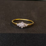 LADIES RING ( 9KT GOLD) - Image 3