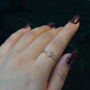 LADIES RING ( 9KT GOLD)