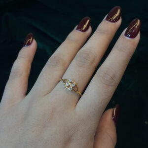 LADIES RING ( 9KT GOLD)