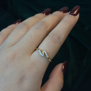 LADIES RING ( 9KT GOLD)