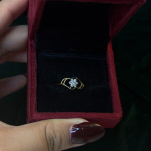 LADIES RING ( 9KT GOLD)
