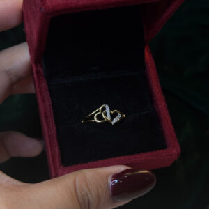 LADIES RING ( 9KT GOLD)