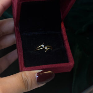 LADIES RING ( 9KT GOLD)