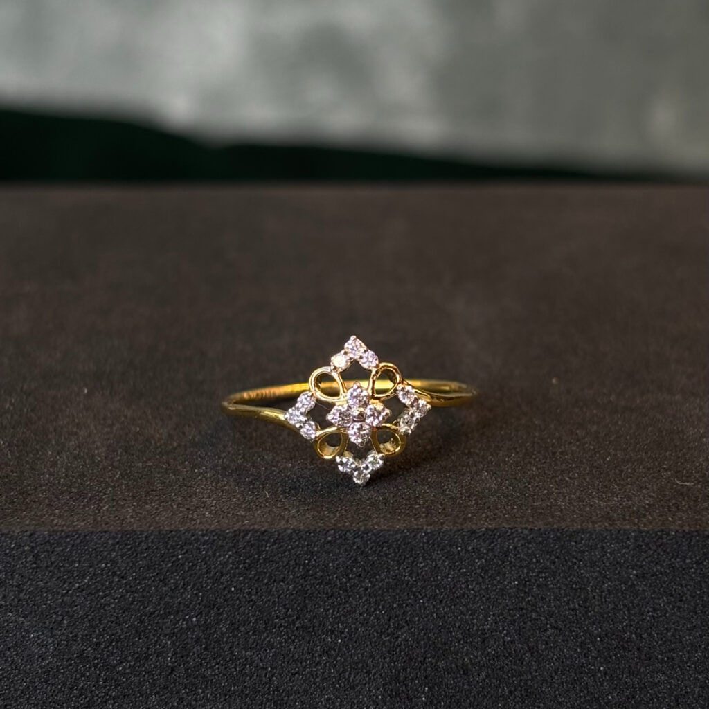 DIAMOND RING ( 9KT GOLD)
