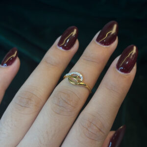 LADIES RING ( 9KT GOLD)
