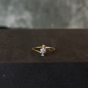 DAMOND RING ( 9KT GOLD)