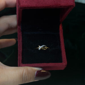 LADIES RING ( 9KT GOLD)