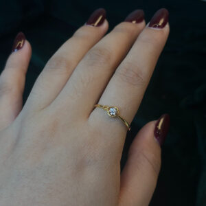 LADIES RING ( 9KT GOLD)