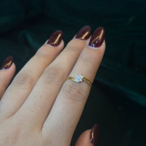 LADIES RING ( 9KT GOLD)