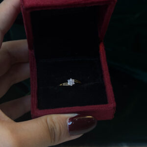 LADIES RING ( 9KT GOLD)
