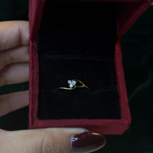 LADIES RING ( 9KT GOLD)