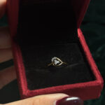 LADIES RING ( 9KT GOLD) - Image 2