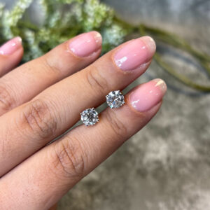 LGD LADIES EARRINGS (18KT)