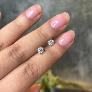 LGD LADIES EARRINGS (18KT)