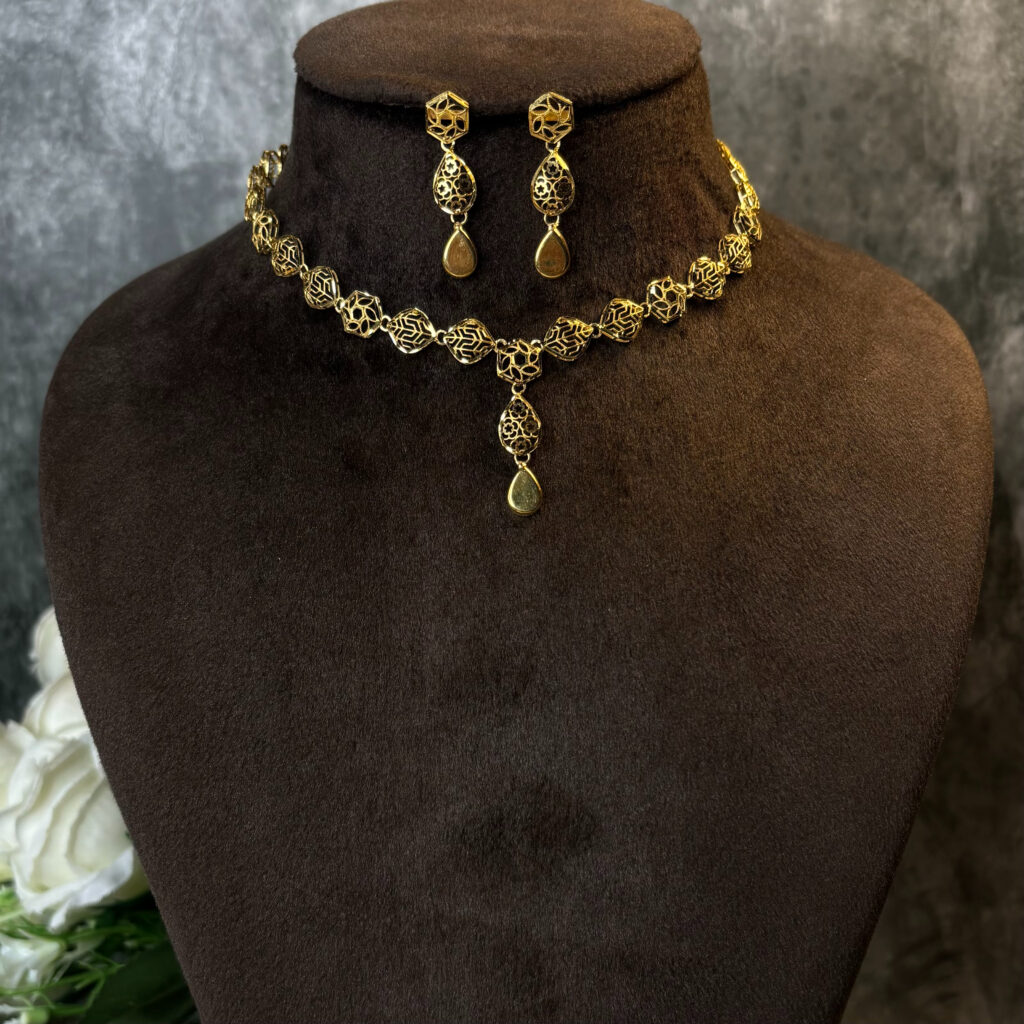 NECKLACE SET ( 9KT GOLD)