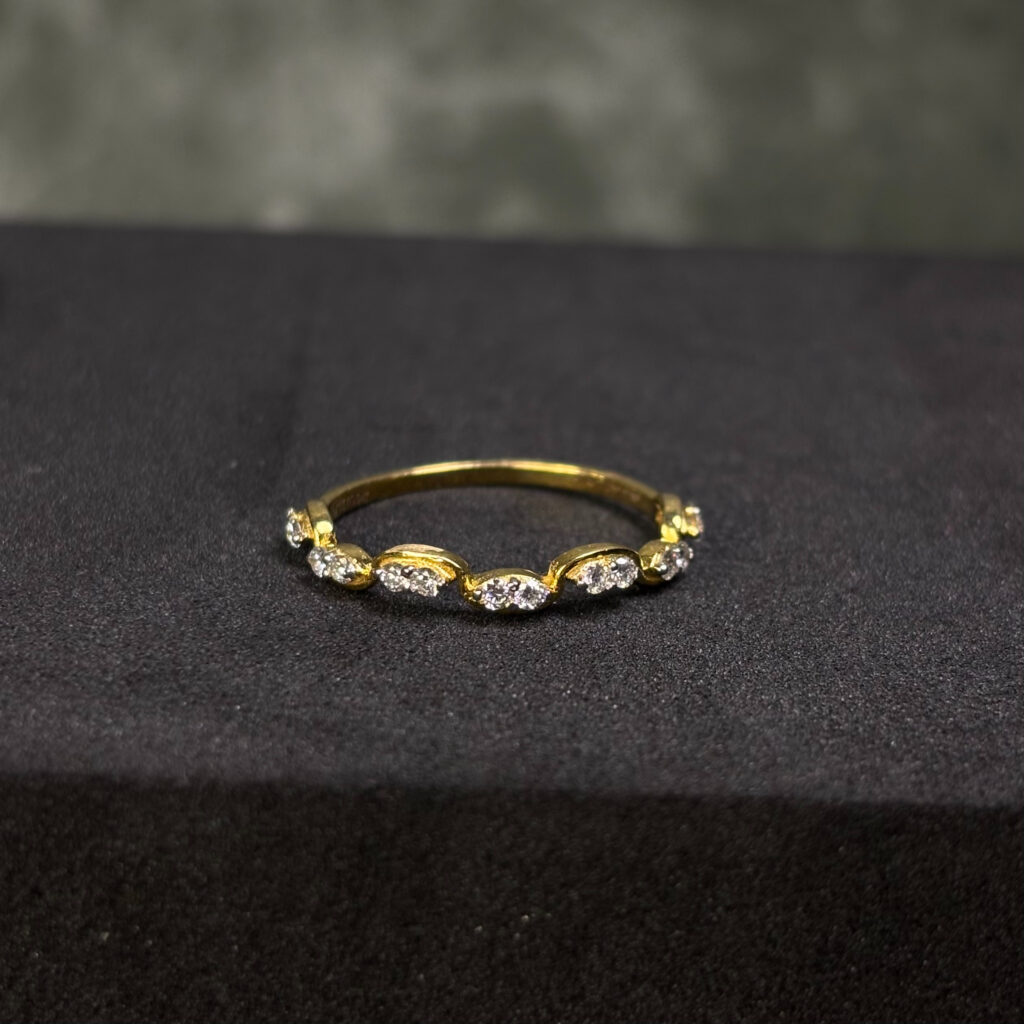 LAB GROWN DIAMOND RING ( 14KT GOLD) - Image 3