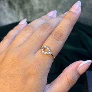 DIAMOND RING  ( 9KT GOLD)