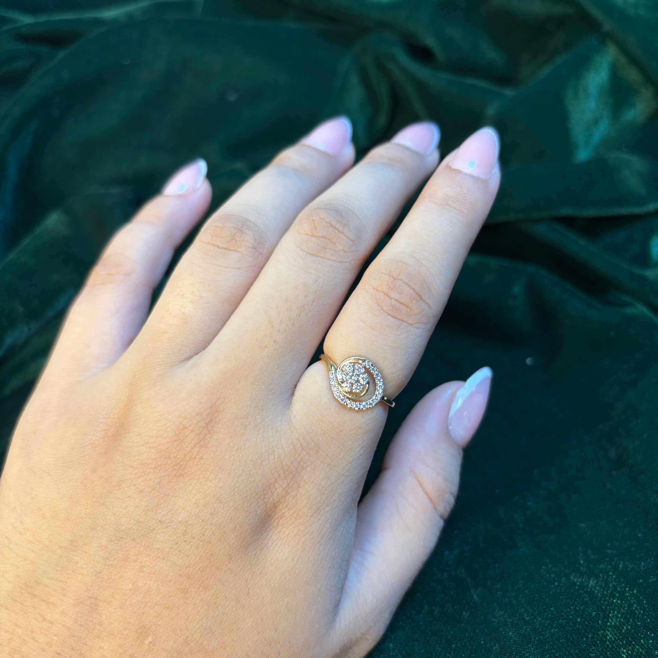 IMG_2750 DIAMOND RING ( 9KT GOLD) - Image 1