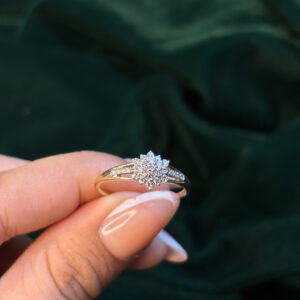 DIAMOND RING  ( 9KT GOLD)