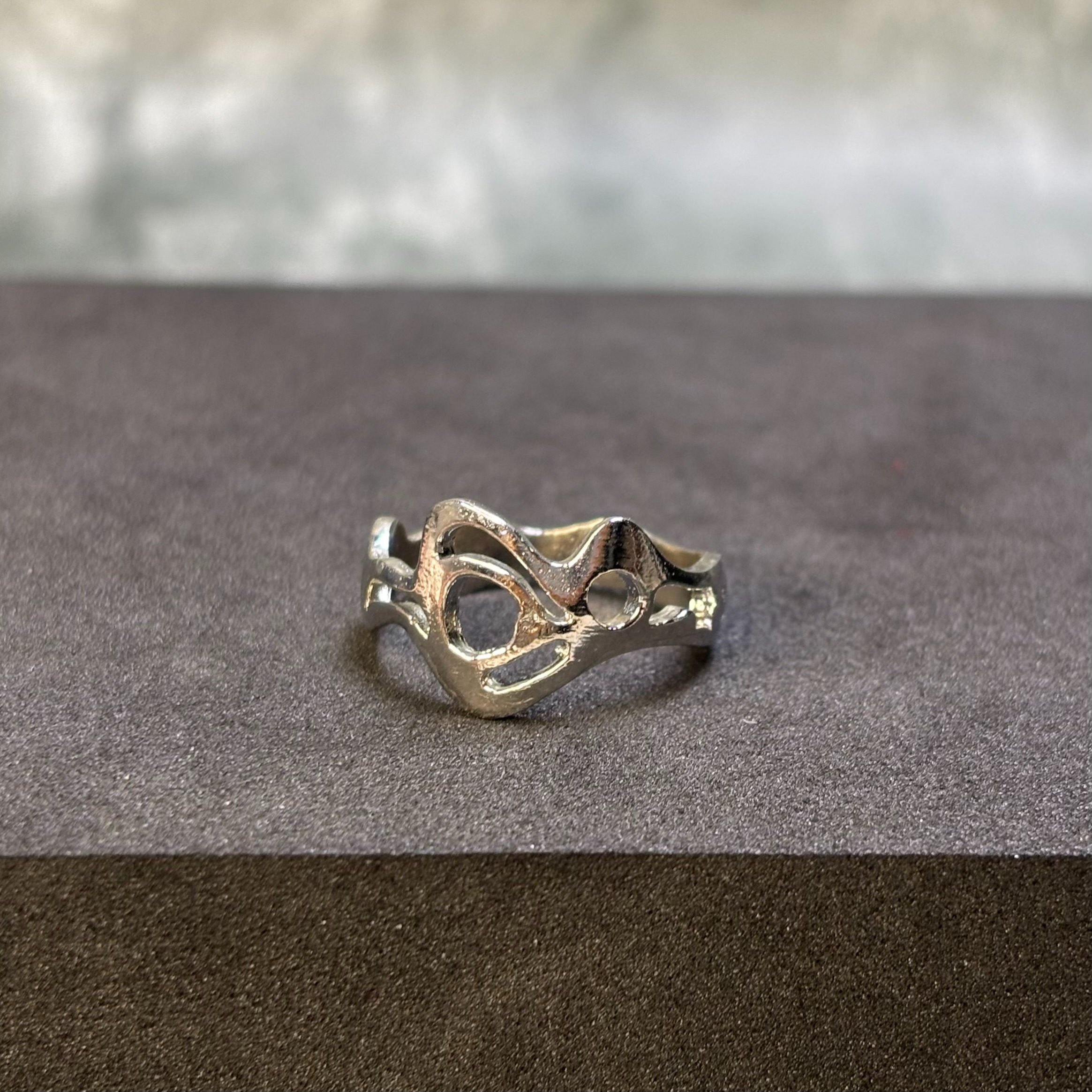 IMG_3176 UNISEX RING ( 925 SILVER) - Image 1