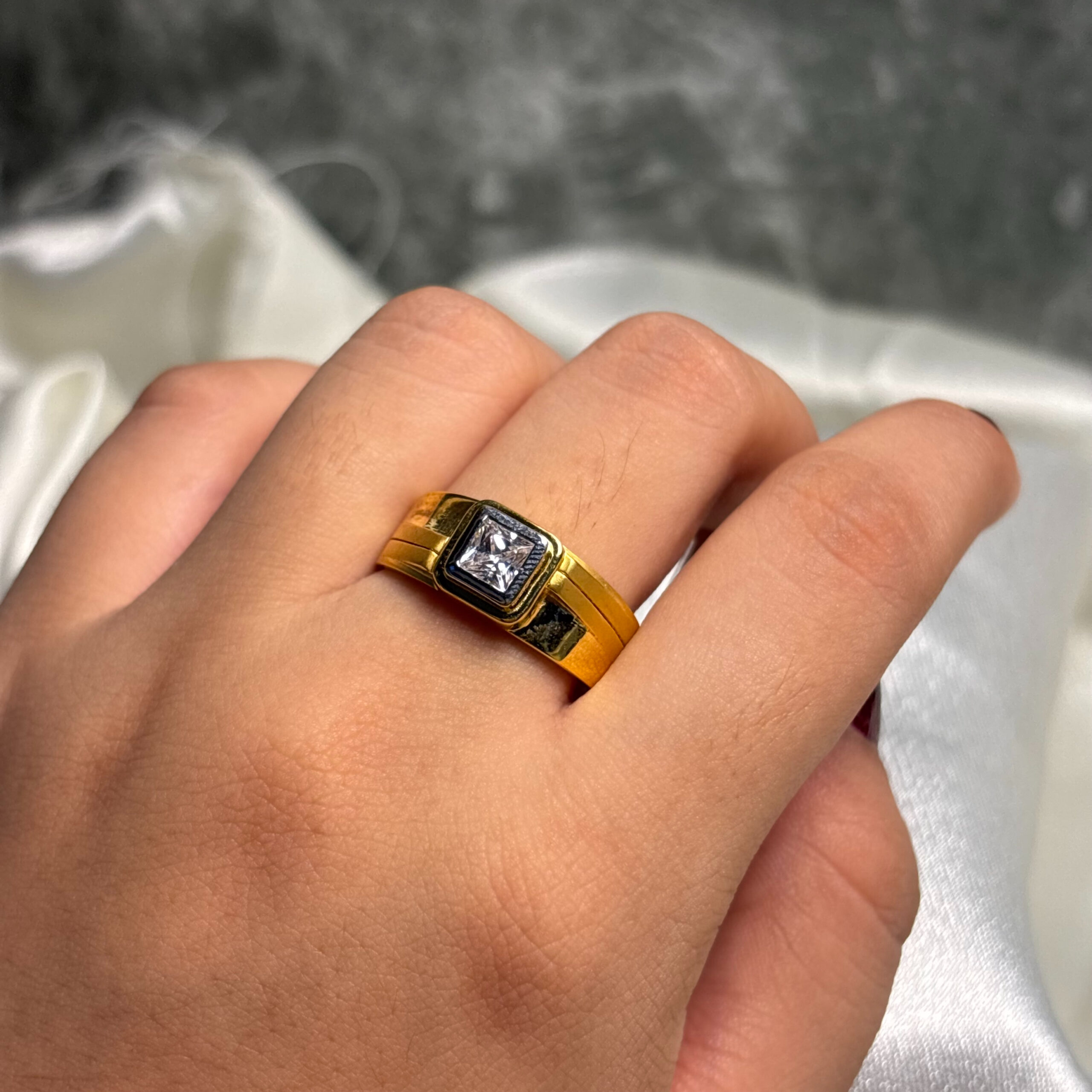 IMG_3686 MEN'S RING ( 9KT GOLD) - Image 1