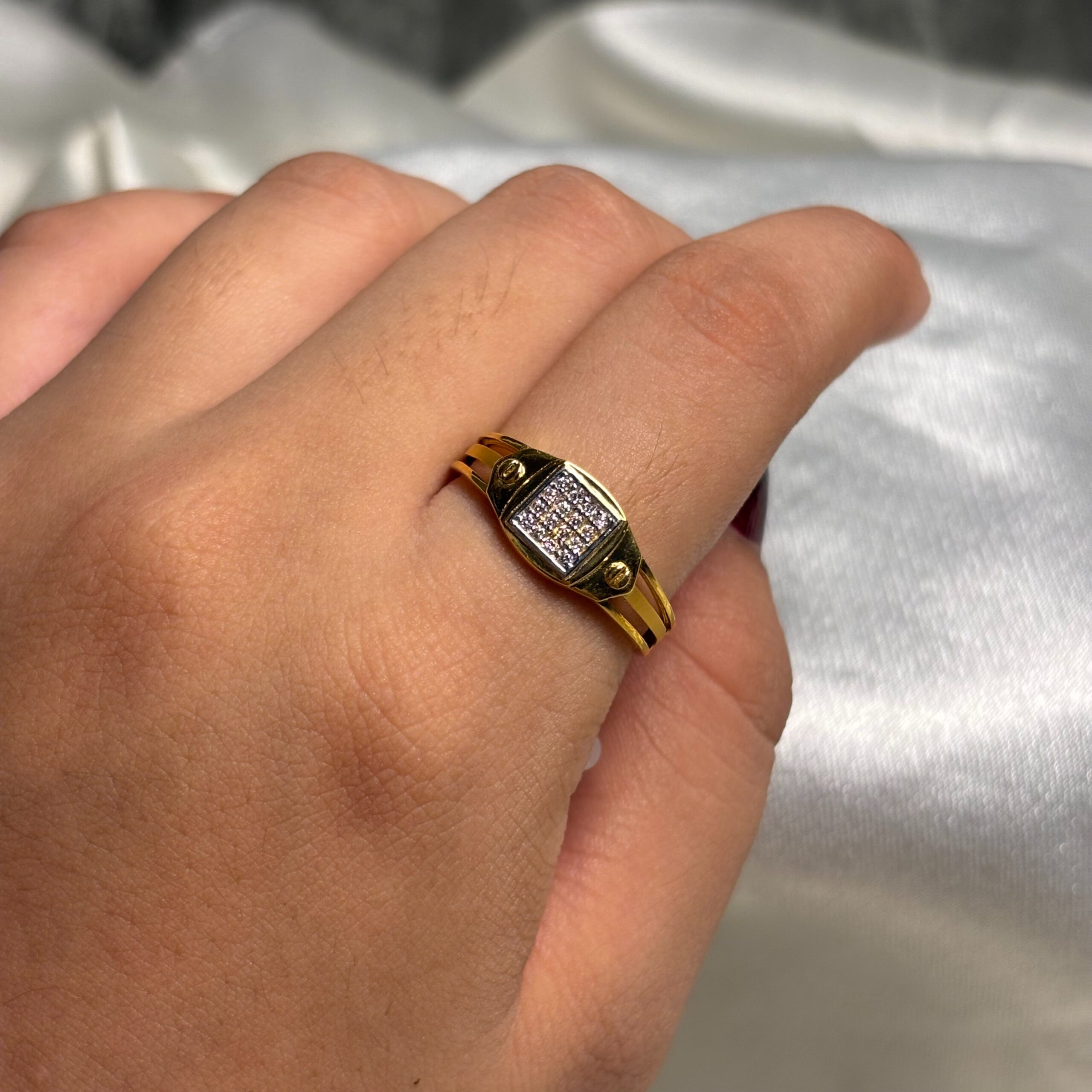 IMG_3737 MEN'S RING ( 9KT GOLD) - Image 1