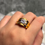 MEN'S RING ( 9KT GOLD)