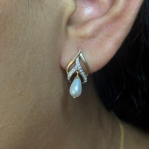 DIAMOND EARRING (9KT GOLD)