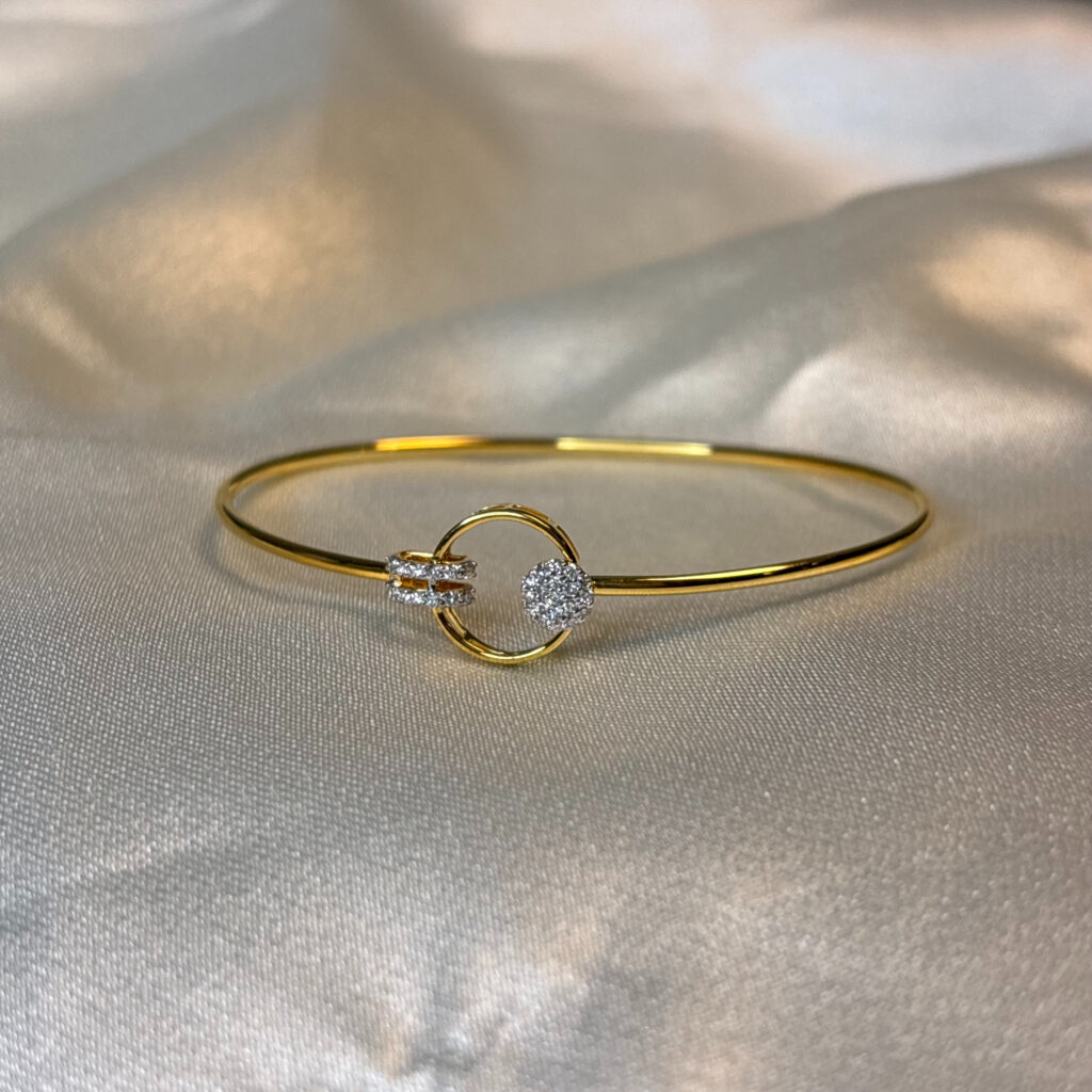 DIAMOND BANGLE (9KT GOLD) - Image 3