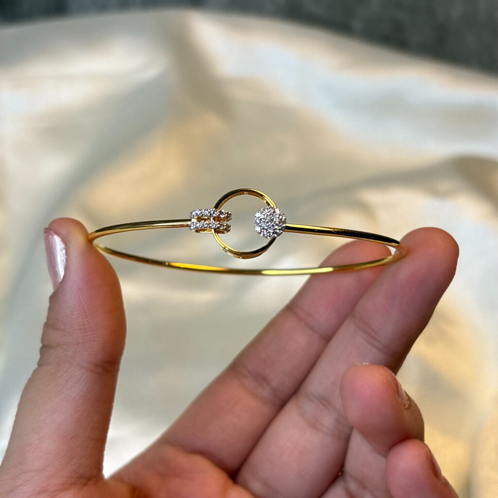 DIAMOND BANGLE (9KT GOLD) - Image 2