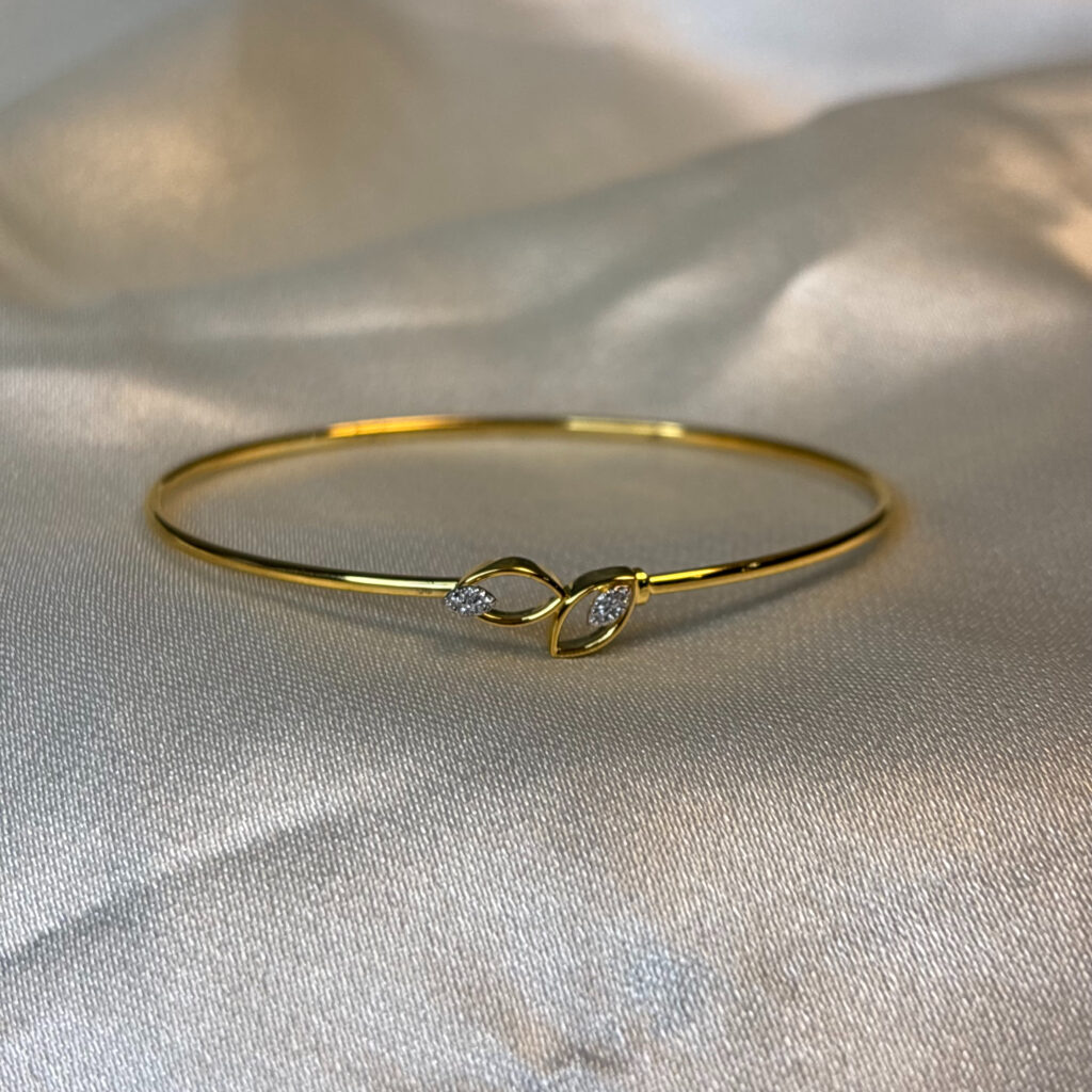 DIAMOND BANGLE (9KT GOLD) - Image 3