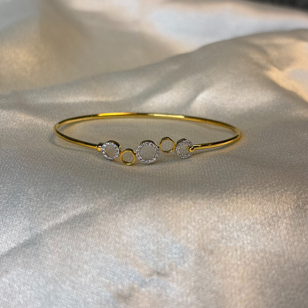 DIAMOND BANGLE (9KT GOLD) - Image 3