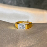 DIAMOND RING ( 9KT GOLD) - Image 3