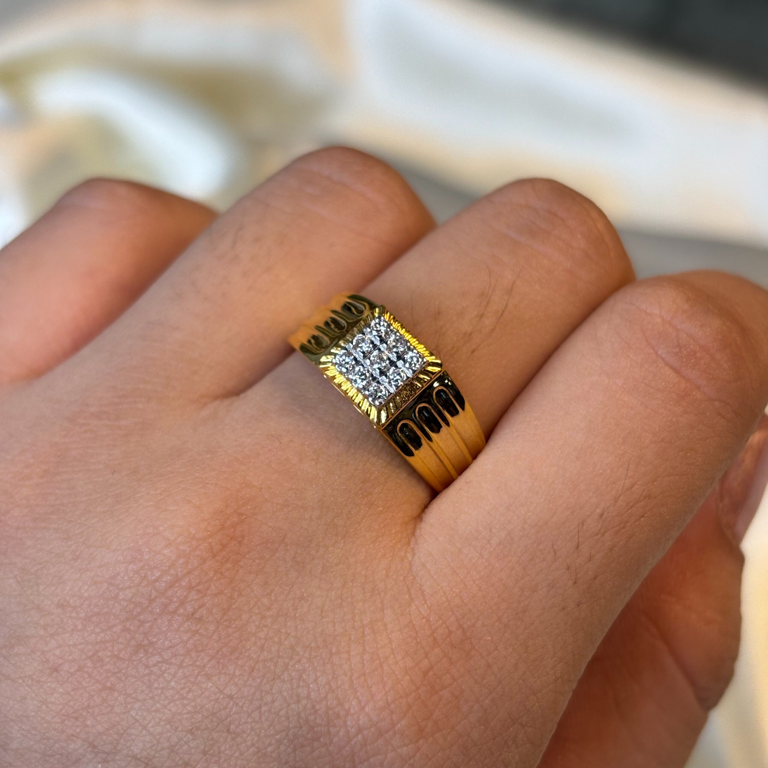 IMG_4761 DIAMOND RING ( 9KT GOLD) - Image 1