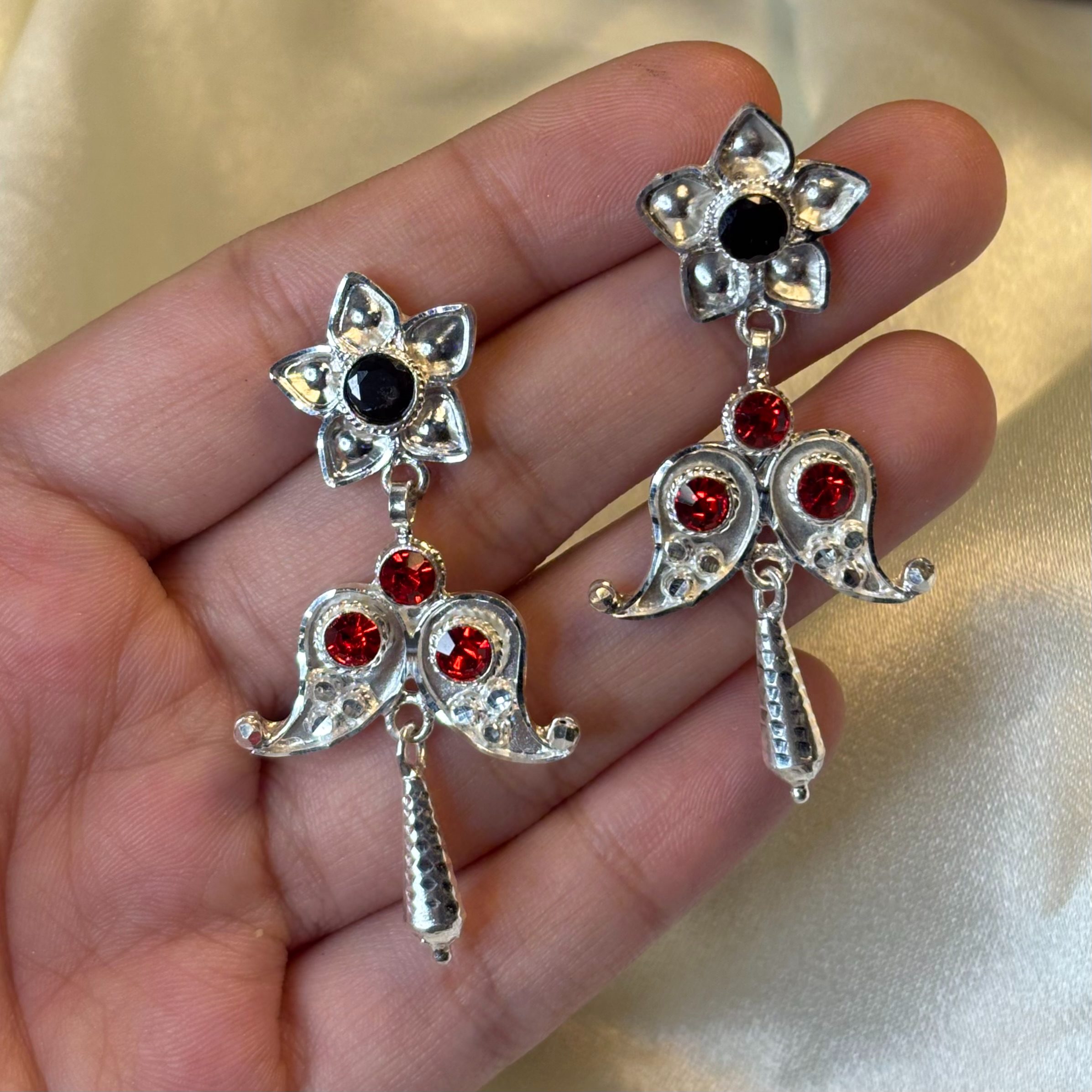 YARLING ( 925 SILVER)