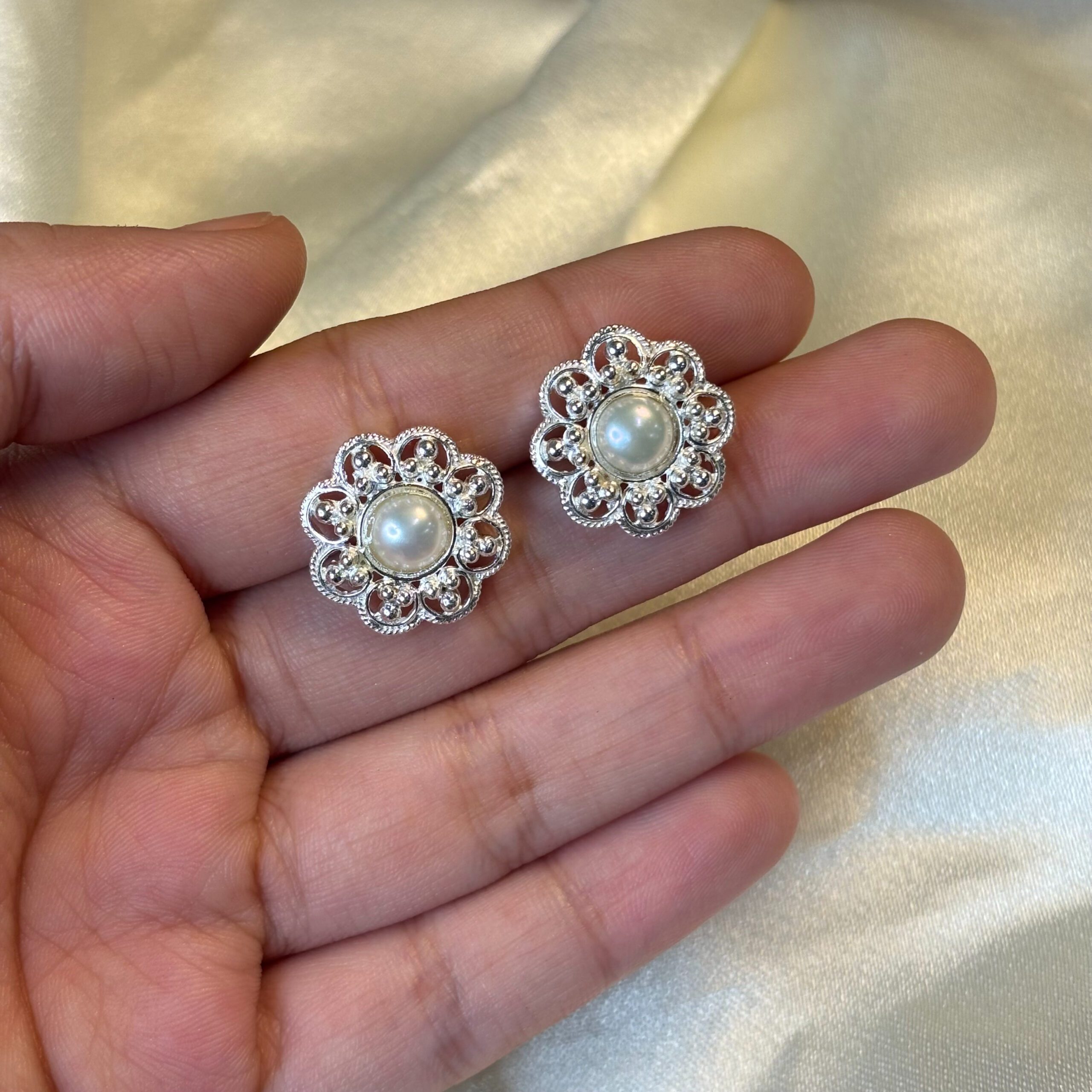 EARRING ( 925 SILVER)