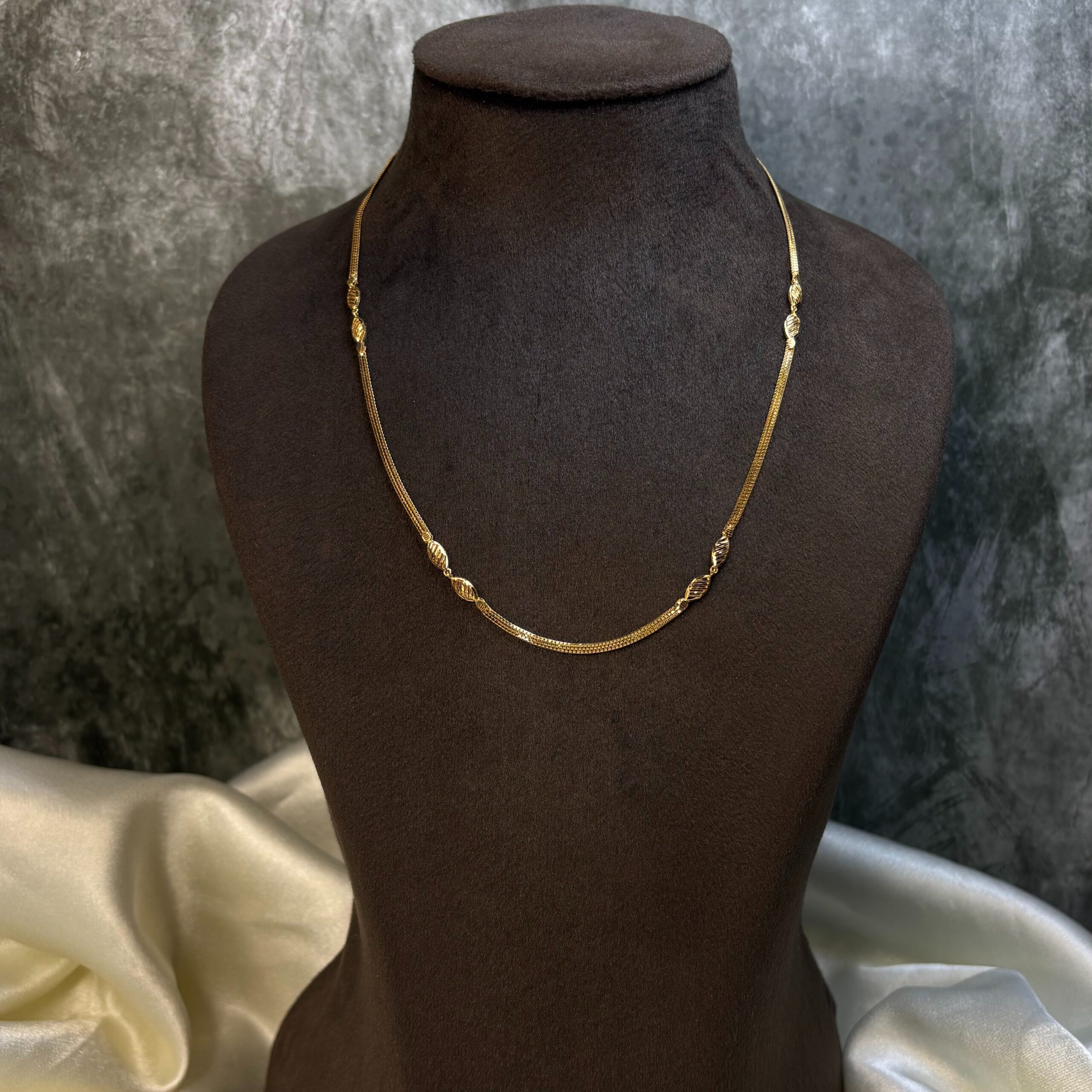 CHAIN ( 22KT GOLD)