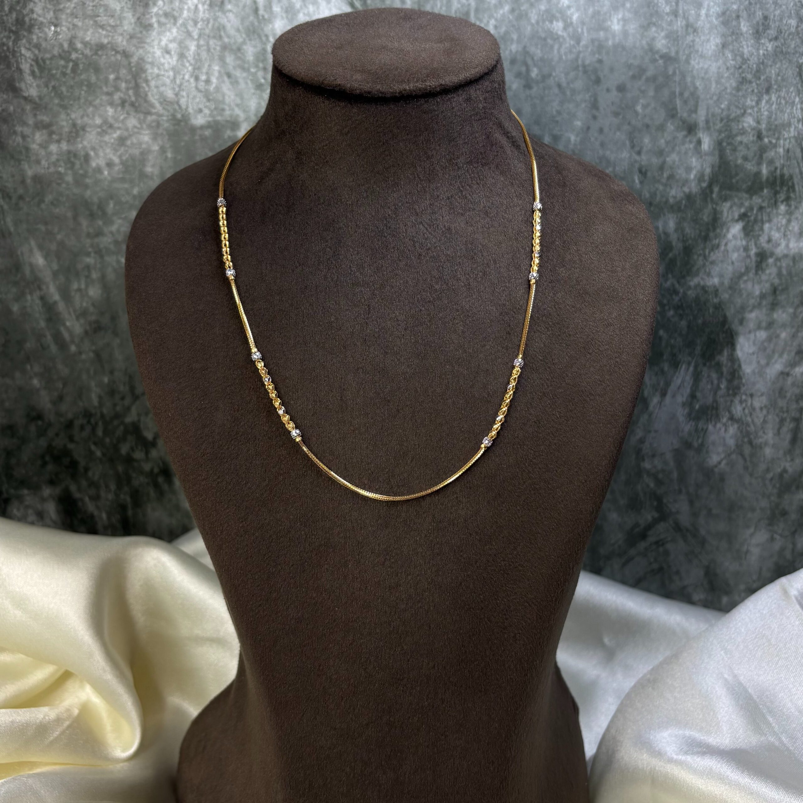 CHAIN ( 22KT GOLD)