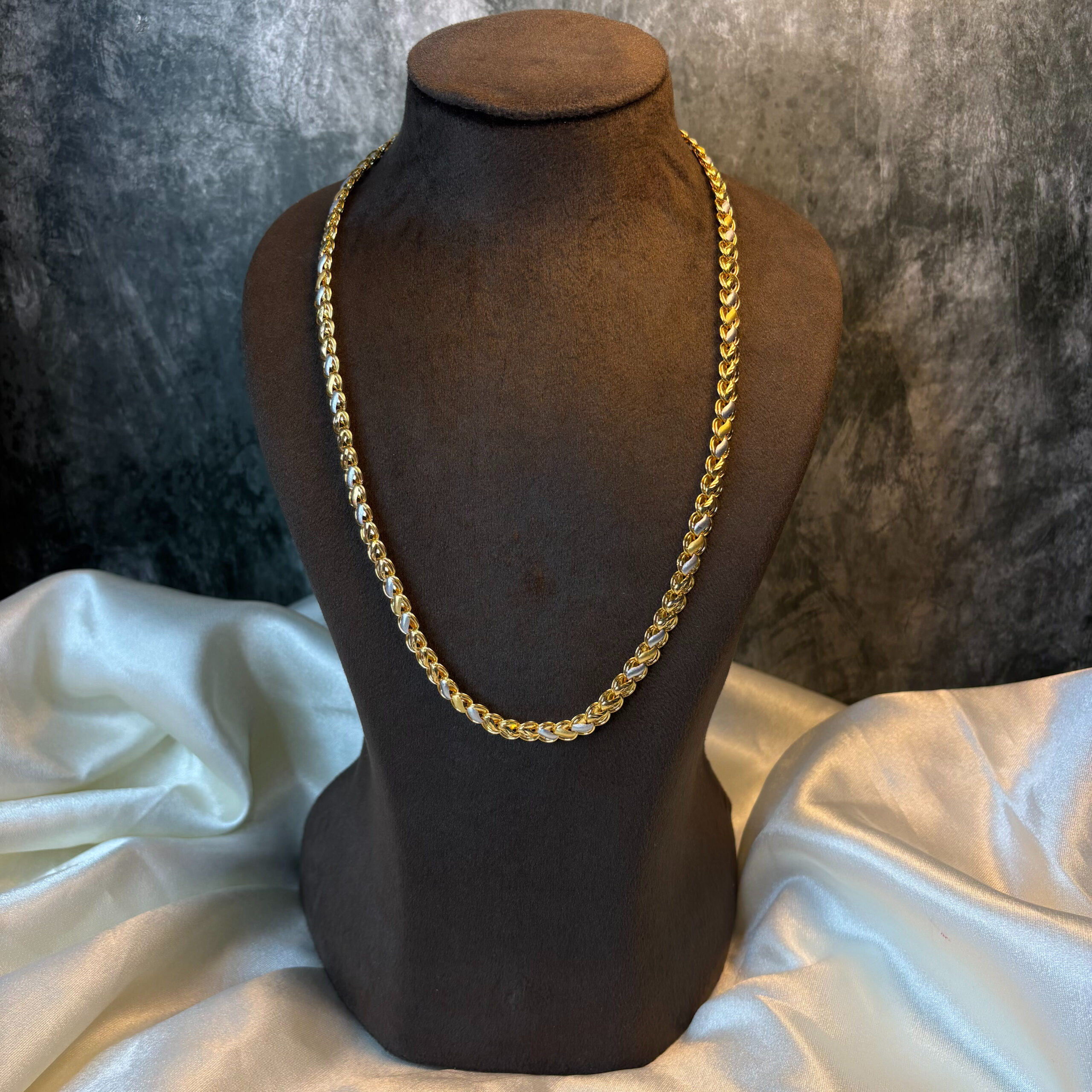 CHAIN ( 22KT GOLD)