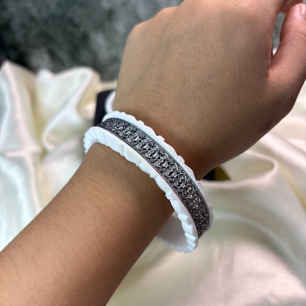 SAKHA BANGLE ( 925 SILVER) - Image 2