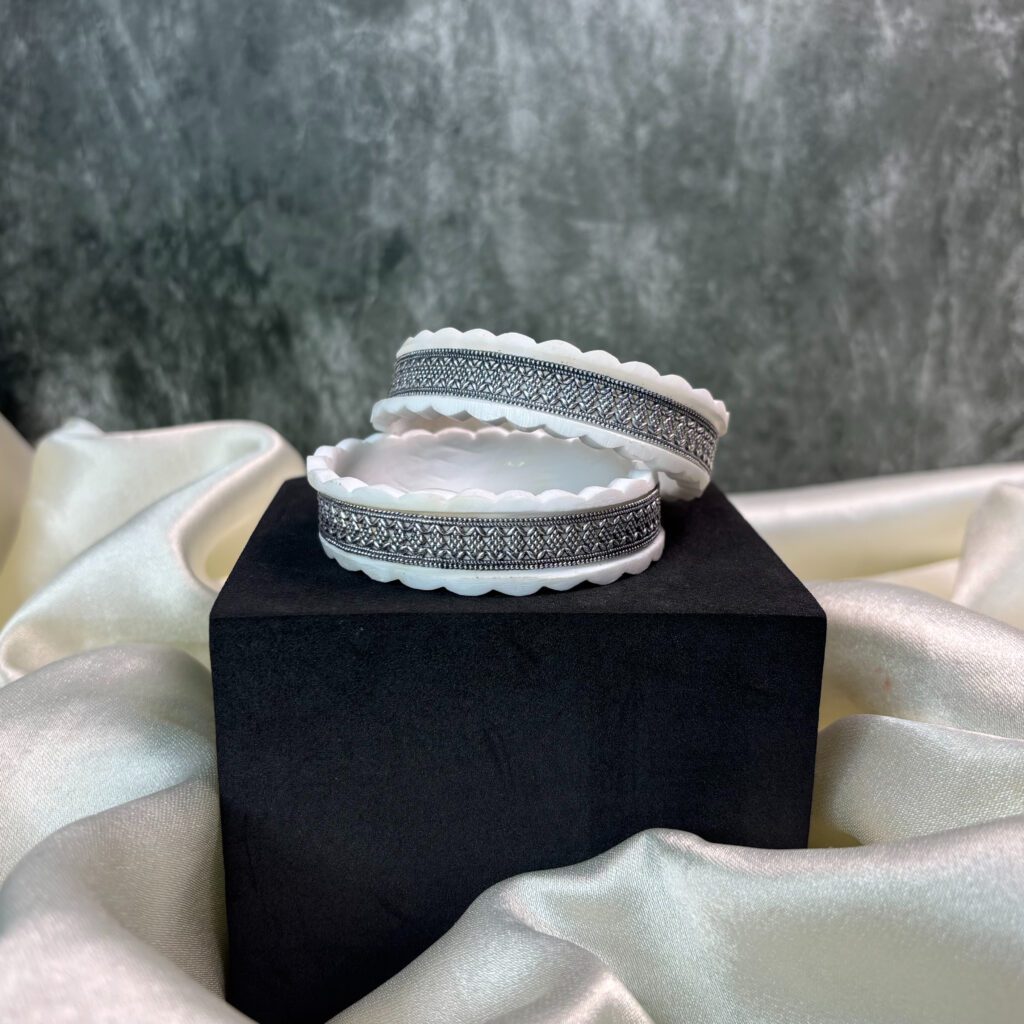 SAKHA BANGLE ( 925 SILVER)